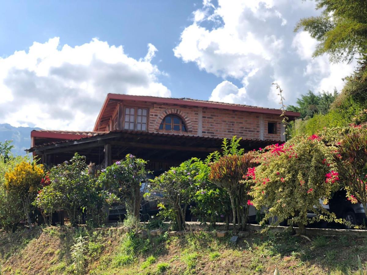 Finca Hotel Tierra Verde Girardota Esterno foto
