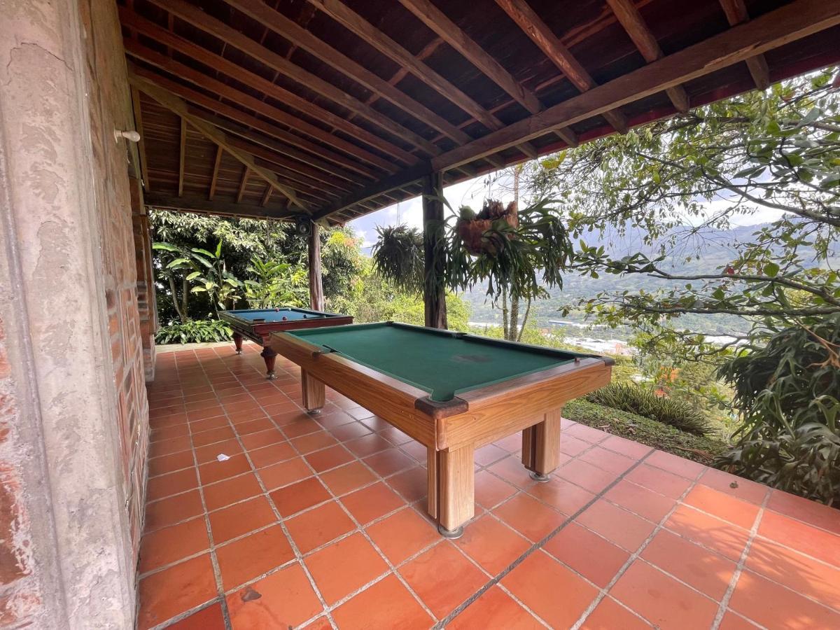 Finca Hotel Tierra Verde Girardota Esterno foto